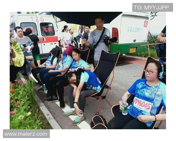 前卫寰岛足球队奋勇争先展现团队精神与竞技风采的辉煌历程